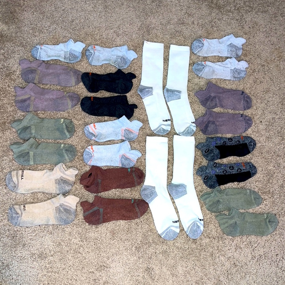 NEW and EUC MERRELL SOCKS